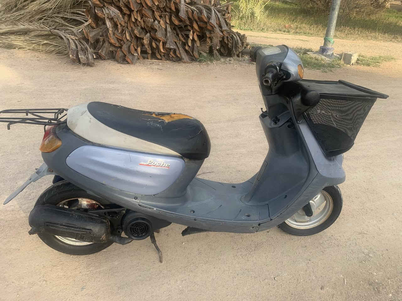 دراجه منغولي نضيفه اوجاهزه من كلشي محرك لايت كلشي بيها جاهز السعر 300 اوبيها مجال  للاستفسار ***********
