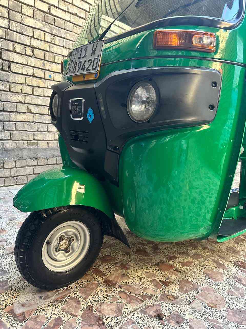 سلام عليكم تكتك موديل 2022/ شهر 9 تكتك حلوه مال جناي بيه تلحيضات 
رقمين نكليزي سنويه بسمي تحويل ثاني يوم تكتك بيهه تلحيضات بصيطه :السعر 9ملاين و 500 وبيهه مجال 
العنوان مشتل /شارع المدارس /كاع صلطان 
التصال فقط ***********
