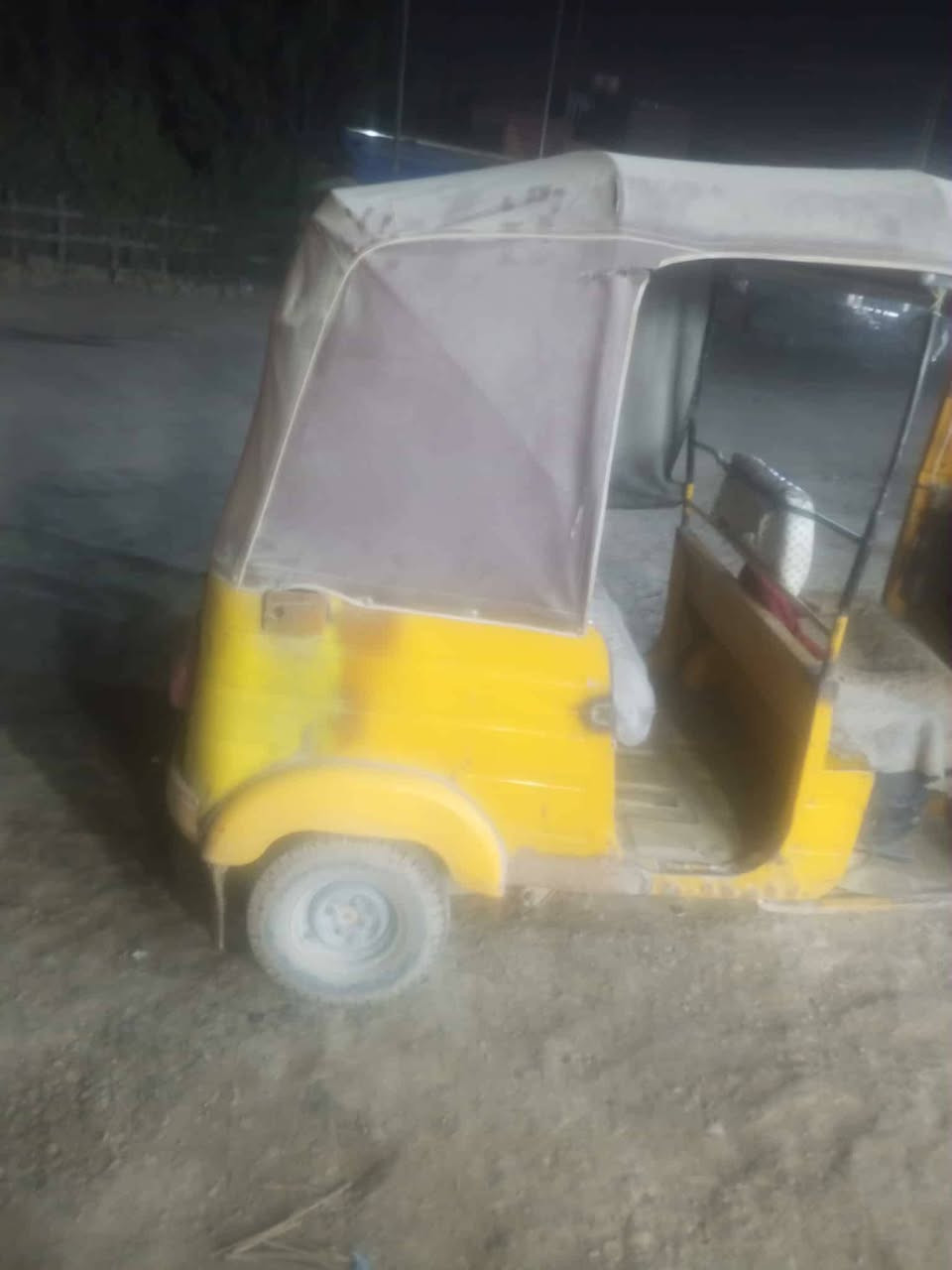 سلام عليكم تكتك للبيع موديل 19 اوراق كامله مكاني بغداد شعب ***********
‏‪
