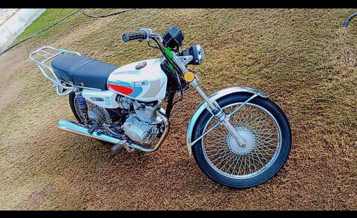 السلام عليكم دراجه ايراني تايكر للبيع موديل 2018 بيها منفيز السعر 300 والرقم ***********
