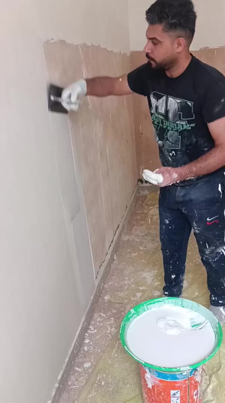 لباخ سمنت جص بورك شغل درجه اولى عل متر وبل يوميه وحته بلاش
هم نشتغل للطيبين 😁 كادر ابو محمد للاستفسار ***********
