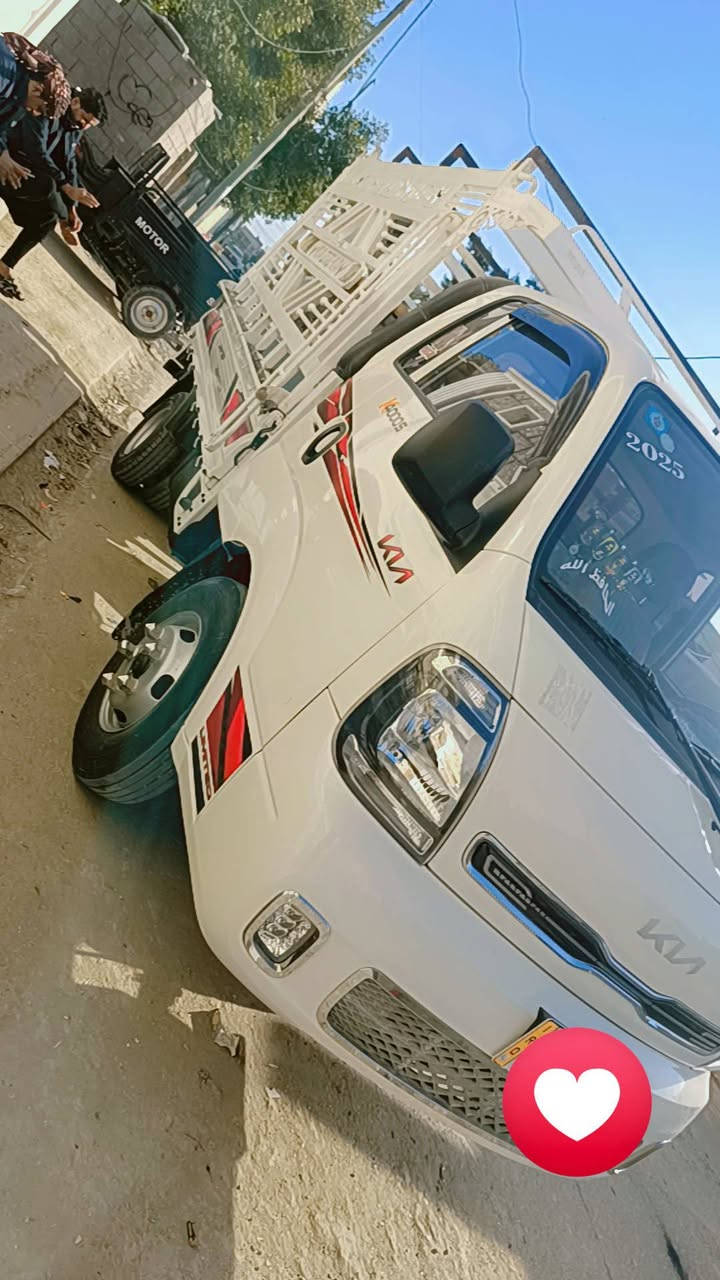 سلام عليكم شباب اقره المنشور عدل وخابرني كيه فحل موديل 2025 رقم بابل مشروع وطني سياره كفاله عامه ماشيه 11 الف سعر 218$ وبيه مجال مكاني نجف اتصال فقط *********** واني خادم كل طيب
