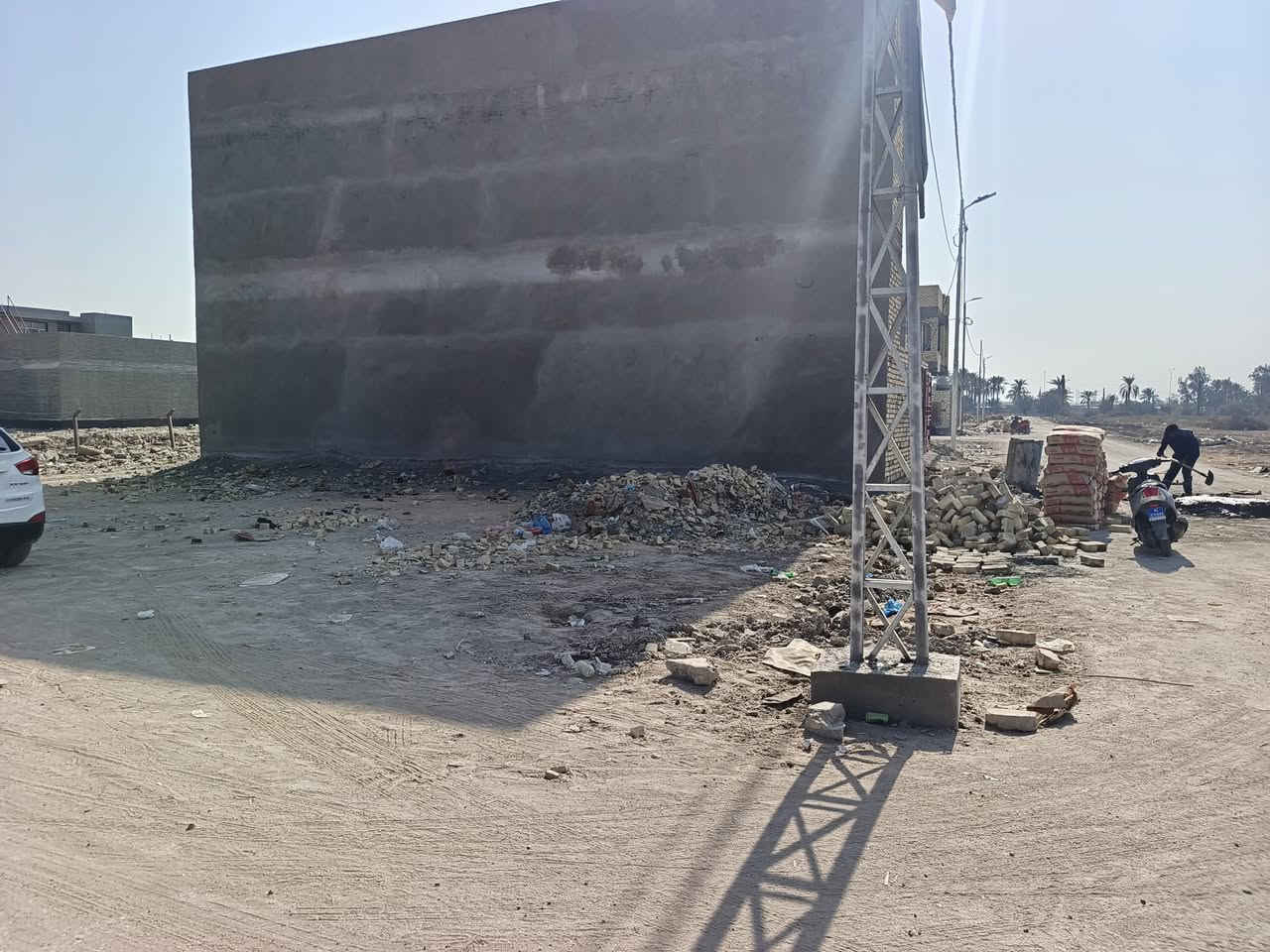 ✨🏡 قطعة أرض للبيع (ركن) 🏡✨
━━━━━━━━━━━━━━━━━━
📏 المساحة: 170 متر
📐 الواجهة: 9 متر
📜 الملكية: طابو زراعي – سند 25
📍 الموقع: بابل – منطقة البو عجاج – خلف محطة الوقود
(تبعد عن المحكمة الجديدة في حي الجزائر حوالي 1 كم)
━━━━━━━━━━━━━━━━━━
🏗️ معلومات إضافية:
المقاطعة إفراز جديد │ خدمات كاملة │ ماء │ كهرباء │ تبليط │ مدارس تبعد 50متر 
━━━━━━━━━━━━━━━━━━
💰 السعر: 73مليون
━━━━━━━━━━━━━━━━━━
📞 للاستفسار والاتصال:
***********
***********
━━━━━━━━━━━━━━━━━━
#مكتب_عقارات_أبراج_بابل 🏗️
📍 العنوان: بابل – حي الجزائر – مقابل الجسر الدولي
