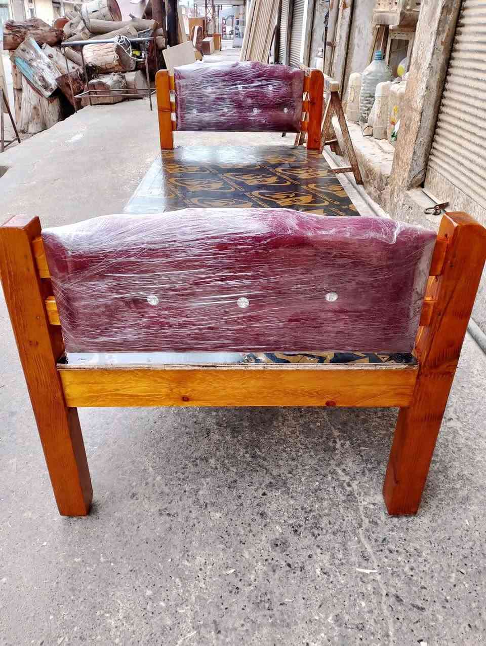 سلام. عليكم  تخوت لبيع وسعر مناسب حي الكرمه مقابل جامع الرزاقي ***********ابو محمد
