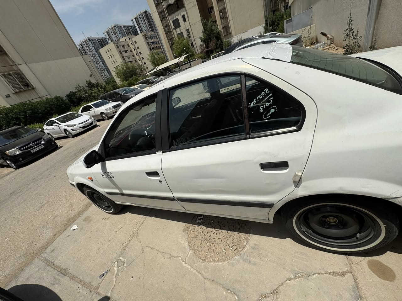 سمند 2010  للبيع رقم انكليزي مكانها بغداد كراده مريم مجاور حيدر دبل 
السياره متعوب عليها كلش صدر خلفي امامي كامل مع الدبلات جدد ايساكو مؤسسه 
تخم تاير ابو الخط الابيض وياله مصبوغه. كير فرنسي نمره طويله. كلج طبي عينه وصينيه وبولبرن جديد 
سماعات jblامريكي شاشه  صالنصه كامله مبدل من المكينه للبطيخه الخلفيه تجي 
 تبريد تدفئه كله شغال وبيها مي زيتي مو مال بوري. 
السياره متعوب عليها كلش ومال بيت  تجي وتطلع تراي بيها سياره متعوب عليها كلش كلش   تحب تعرف تفاصيل اكثر *********** 
ادخل على التيكتوك paa.88
