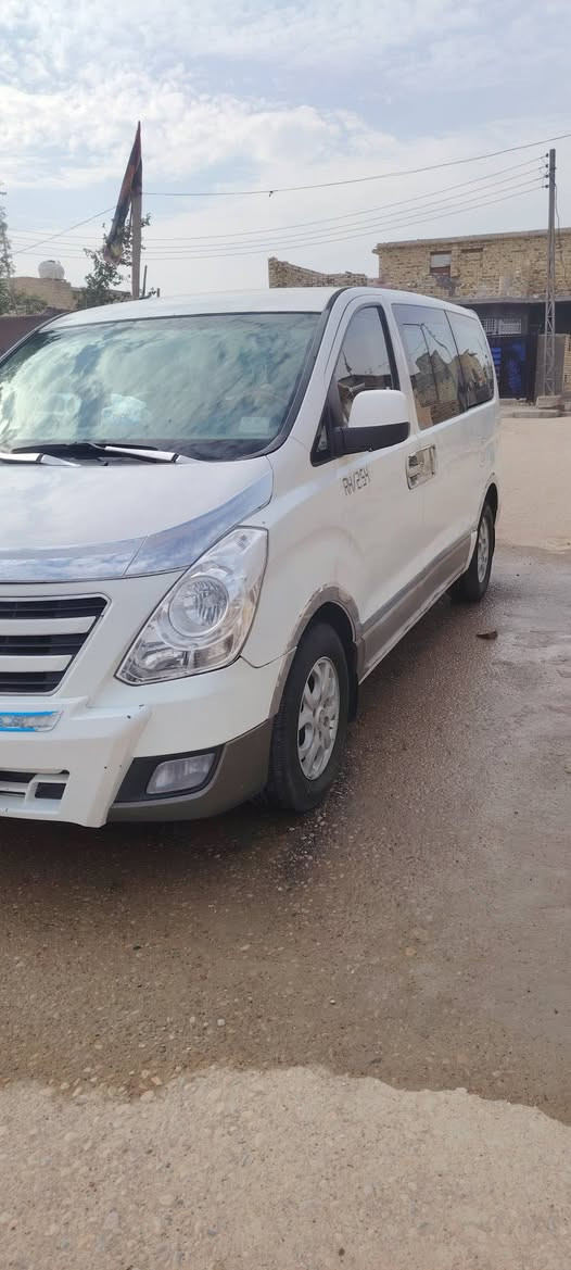 السلام عليكم ستاركس للبيع مديل 2016 مفتوح محور مسكر سبلاين 12 القبق الاسود السونار موضح بالصوره مكان سياره ميسان قضاء الميمونه سعر185 رقم ***********
