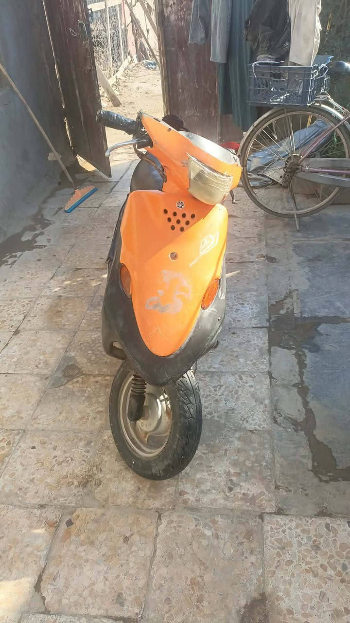 سلام عليكم
دراجه بيجي للبيع شغاله 
سلف هندر كهربائيات شغاله 
مكاني ديوانية 
***********
