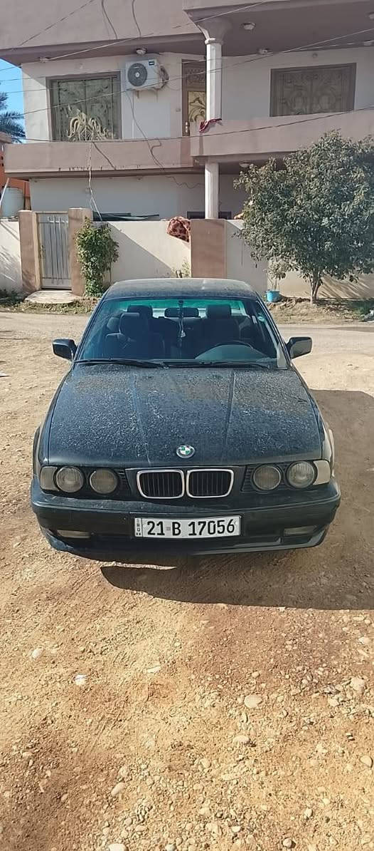 سلام عليكم حبايبي بي ام دبليو موديل 92 سيارة كلش حلو ونظيفه غرفة جديد بطاين بوب دشبول كشنات كله جديد كير مكينه اكسل صدر امامي خلفي كفاله عامه سيارة مصبوغة عام للجماليه فقط تخم تاير تبريد تتفئه كله شغاله رقم سليمانيه باسمي رقم صاحب سيارة *********** وسيارة كير عادي وخير من الله سرعه وقوة
