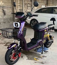 ماطور شحن للبيع كلش نظيف سعره 400الف وبي مجال 07727957581