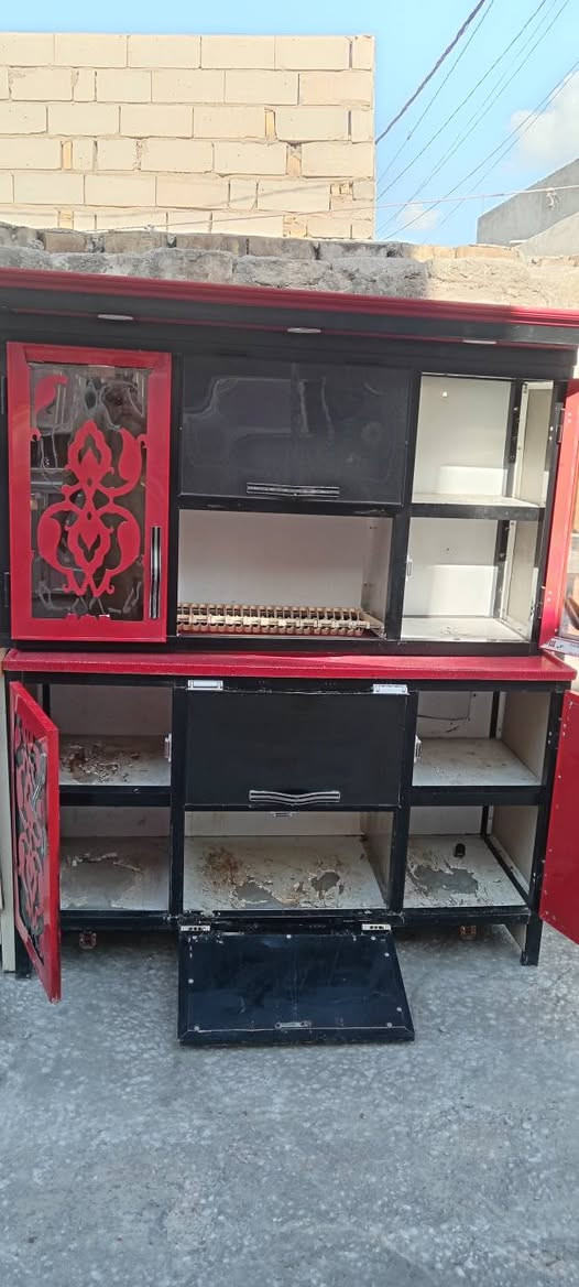 يارب يارزاق كاونتر متر ونص 125 سنكي متر ونص مرمر مع ملحق 160 الف بلاش يابلاش العنوان شاميه قرب مصرف الرشيد مصطفى الكرعاوي يوجد توصيل *********** ديوانية, القادسية
