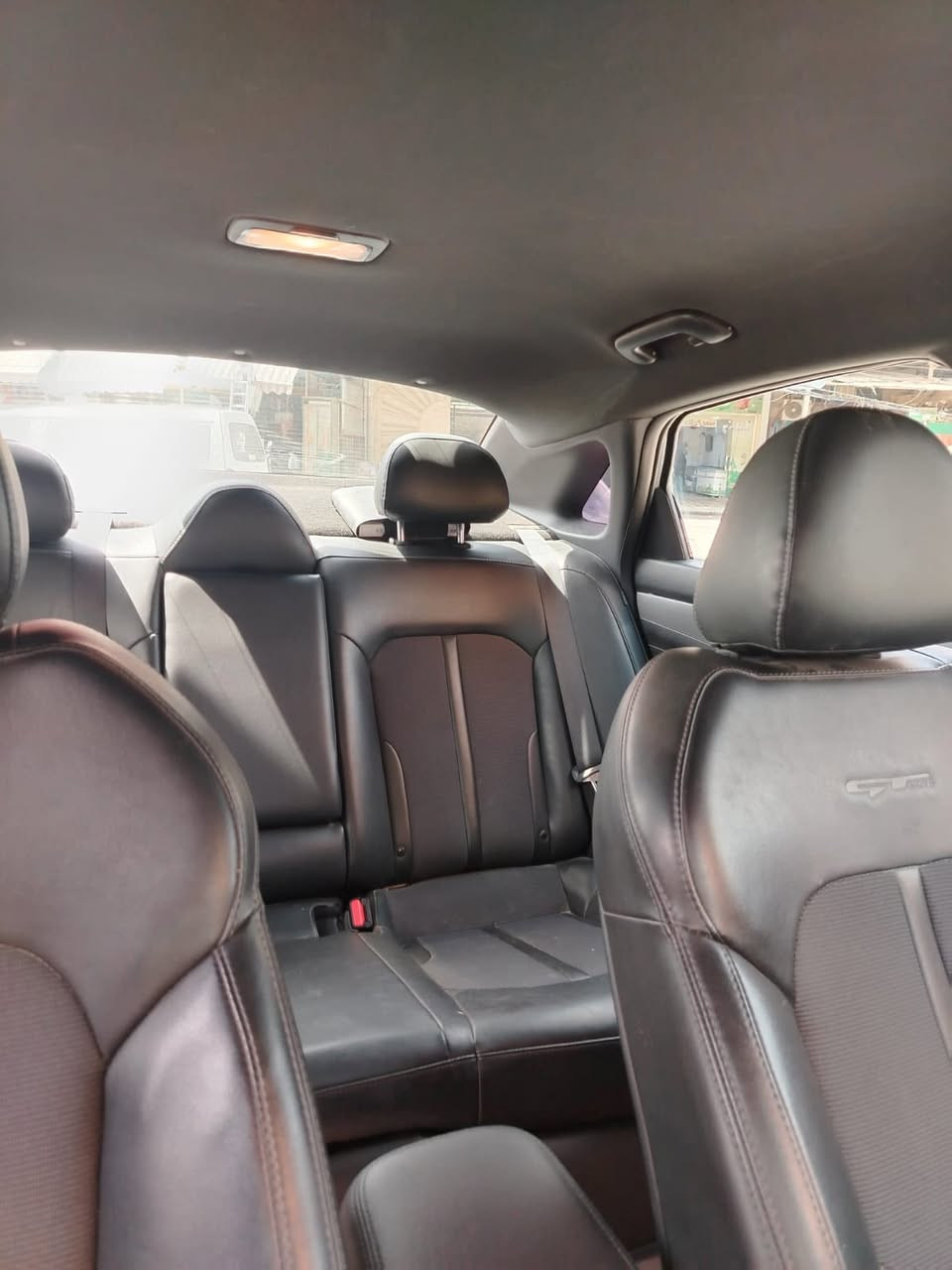 السلام عليكم 
للبيع كي فايف جيتي لاين موديل 22 وارد امريكي سياره جديده وبالحقيقه احلى من الصور
صور حادثها بالمنشور بارد فقط ماعده البنيد صبغ 
مواصفاتها / معروفه فووول ماعدى الفتحه 
رقم بغداد حره تحويل ثاني يوم 
مكانها بغداد 
للاستفسار هـ ***********
