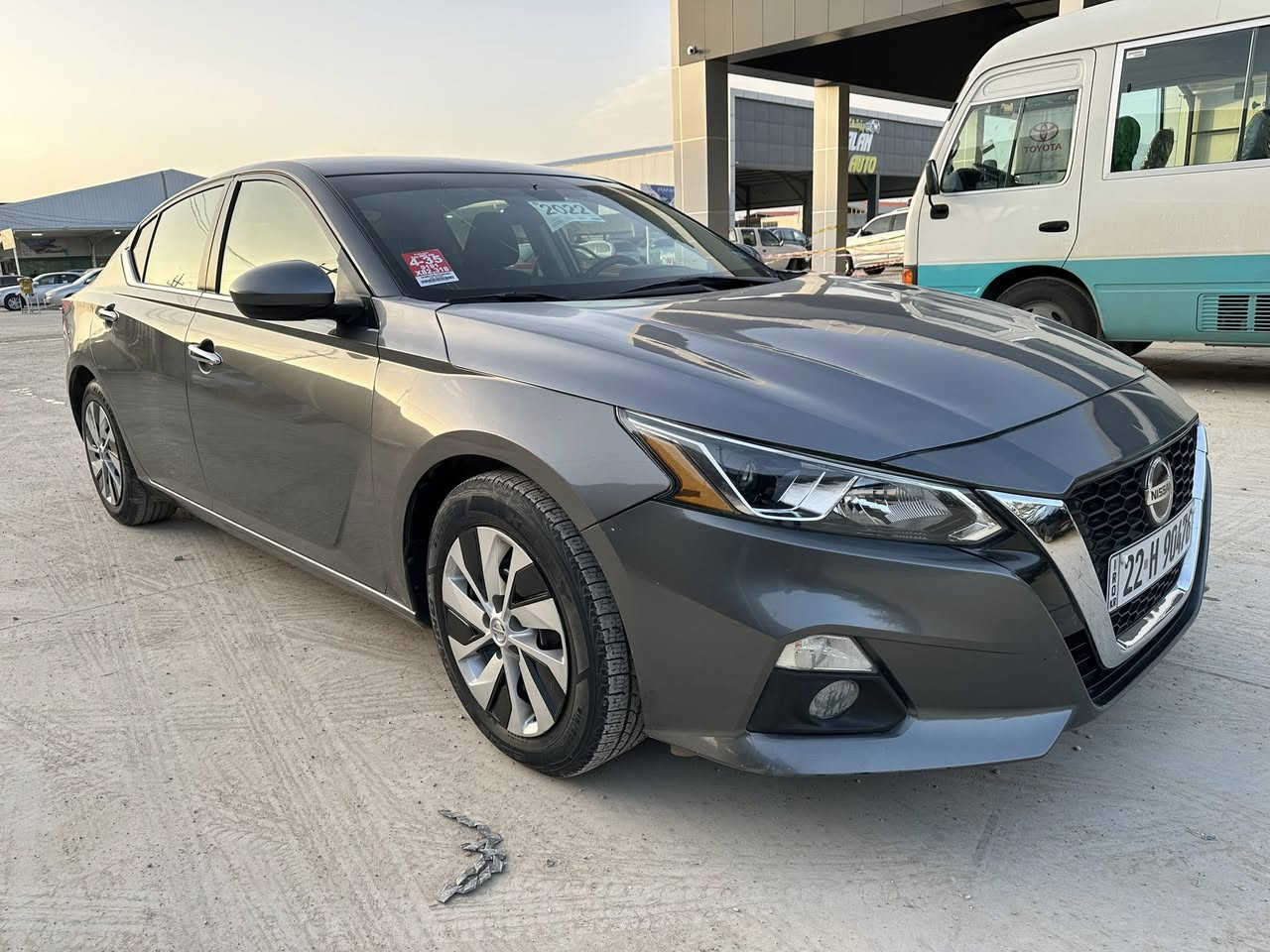 سلام عليكم 👋
للبيع التيما موديل 2022  مواصفات s 
بي 2 قطع صبغ بدون دواخل سياره جديده 

رقم سنويه جديد سياره مال بيت نظيف 
جاهز تحويل مباشر مكان سياره سليمانيه
 
داخل مدينه سعر فقط 143 بي مجال للشراي  
رقم موبايل *********** بي واتساب 
رقم ***********  تحياتي للجميع 🫡
