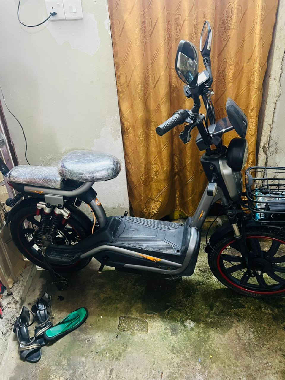 متاح ماطور شحن سعر 275 ألف بي مجال 
موصل الايمن نبي شيت 
***********
***********
