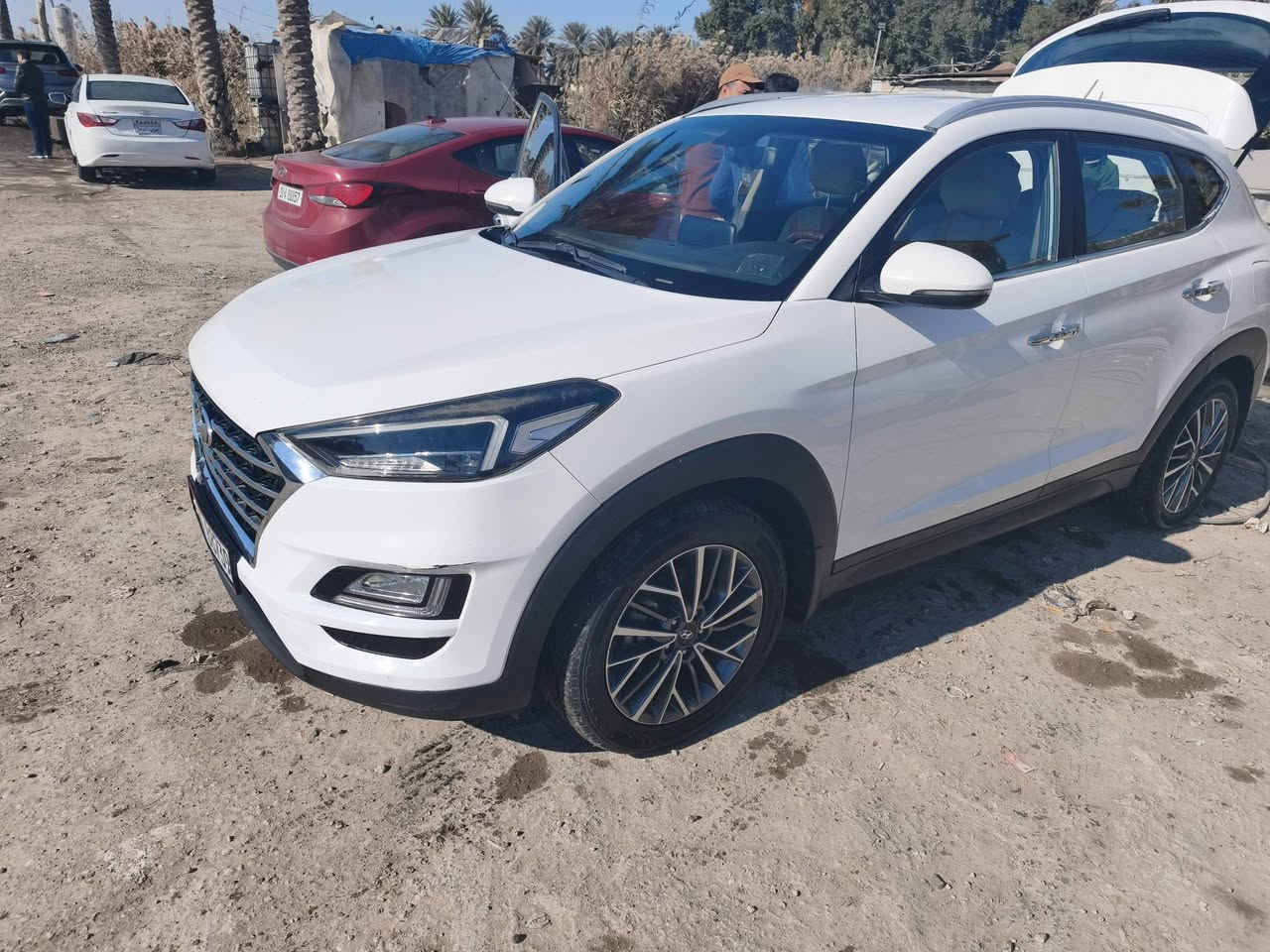 #توسان2019خليجي  بابل رقم دولي انكليزي ماشيه 124Km فقط🚘
فول مواصفات ما عدا فتح خمس عدسات 
مكان السياره بابل  واستفسار اتصل ***********
