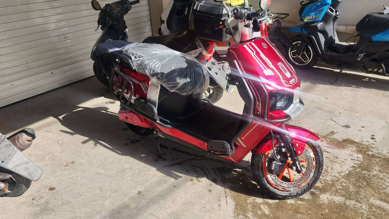 دراجه شحن للبيع مواصفات تخبل خير من الله  زنون عالي  ناصي دبل اشاره نضام بارك R   ٤نمر  ست بطاريات حجم كبير سويج2 بصمه 2+ بوكس كبير جديد الدراجه مكفوله استعمال شهرين والدراجة كدامك السعر  مليون وبيهه مجال  بسيط  بغداد حي العامل


**إذا كنت صاحب هذا الإعلان وتريد حذفه لأي سبب، رجاءا أرسل رسالة إلى الدعم الفني**