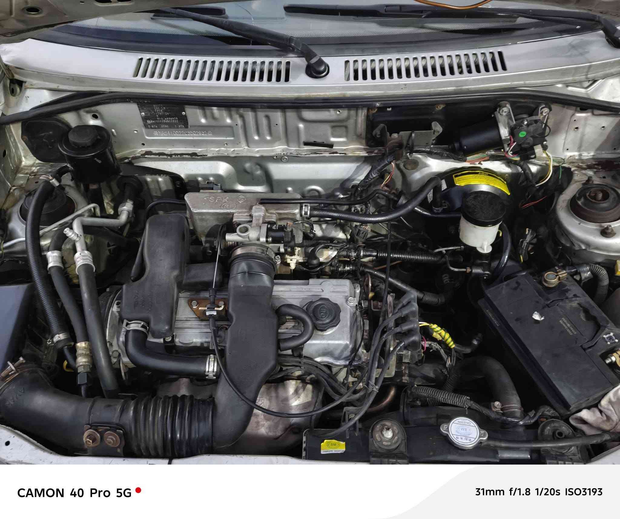 السلام عليكم سايبه 12 السياره حلوه مكينه جديده تخم تاير جديد حداديه جديده السياره مصبوغه جماليه رقم كربله مكان السياره كربلاء السعر 30 وبيه مجال قليل الستفسار عل رقم ***********
