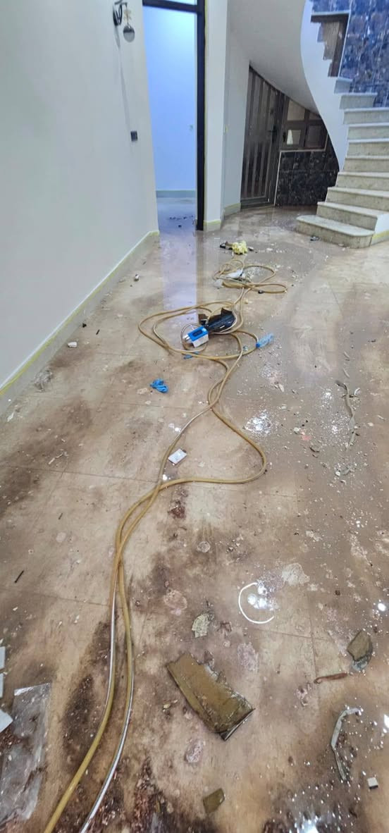 جانب من أعمالنا في مدينة الرفاعي 
منزلـك يلمـع وحياتك أسهل 
[إيلياللتنظيف الموقعي والمنزلي
هل تبحث عن خدمات تنظيف منزلية أو تجارية فائقة الجودة؟
نحن نوفر لك حلولاً شاملة لتنظيف البيوت، المكاتب،المجمعات بخبرة واحترافية. 
🏡 خدمـاتنا المتميزة تشمل:
:تنظيف عميق وشامل للمنازل والمجمعات التجارية تنظيف وتلميع الأرضيات،الزجاج،الجدران
أدوات ومواد تنظيف عالية الجودة وآمنة.
أسعار تنافسية تناسب الجميع.
للتواصل يرجى الاتصال على الأرقام التالية 
***********
***********
