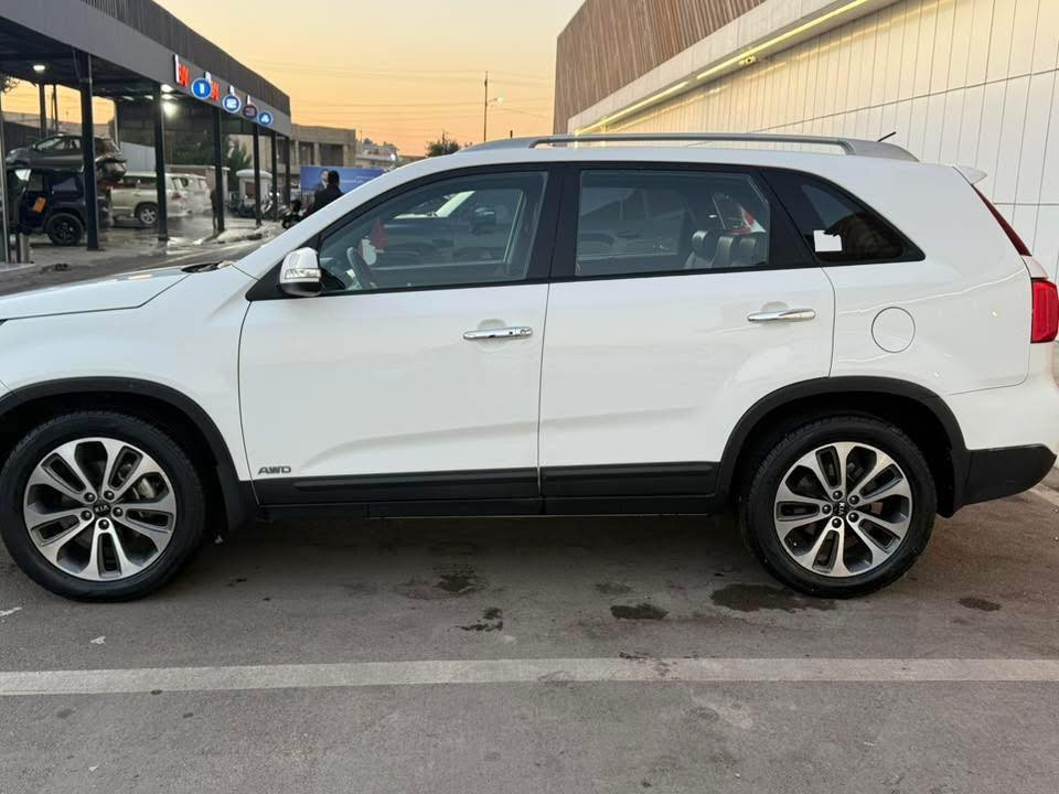 سورنتو 2014 خليجي كويتية
فول عدا البانوراما داخل
قرميدي 7 راكب ماشية ١٠٦ الف كيلو
بيهه حادث جاملغ وبنيد
وصبغ بابين
للاستفسار واتساب
***********
السعر 169 ورقة
