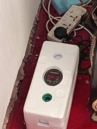 فقاسة • للبيع • أجهزة منزلية