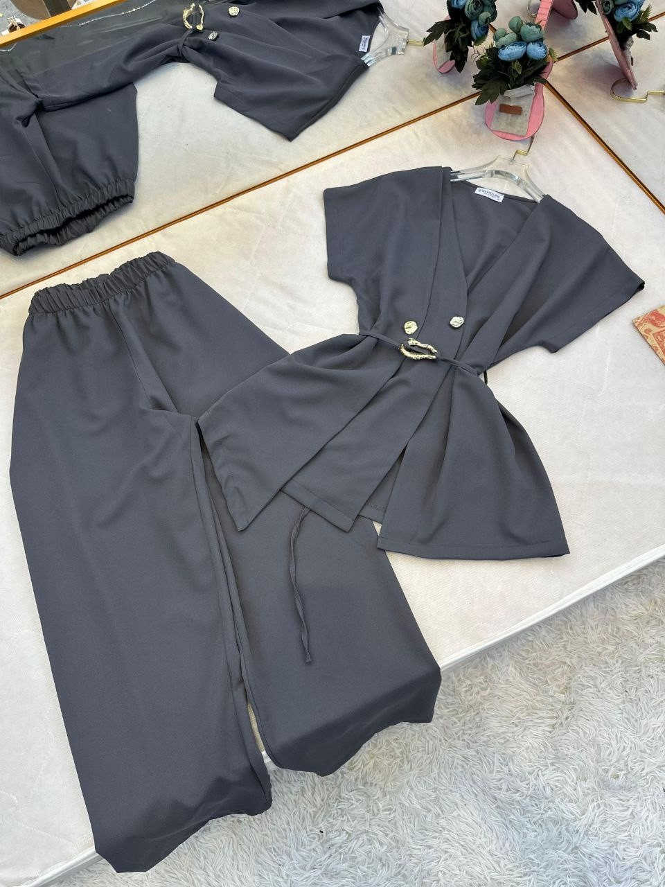 أحدث صيحات الموضة العالمية لعام 2026
🎨🎨 الألوان :-كما معروضه + لون رصاصي 

سوت العيد  ♥️  طول كامل ردان  خامة دابل صيفي 

قياساات ٣٨-٤٨

#سوت_العيد #سوت_نسائي_انيق #الديوانية_صويرة_طواريج #ديالى_واسط_حله_تكريت #ناصرية_سامراء


**إذا كنت صاحب هذا الإعلان وتريد حذفه لأي سبب، رجاءا أرسل رسالة إلى الدعم الفني**