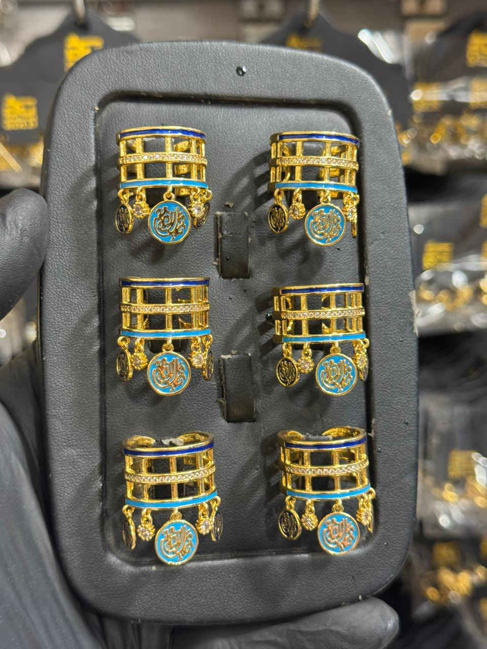 ٣٠ موديل بين محبس وحلقة جديد 
رولاكس واشكال مختلفة ومنوعة 
برازيلي اصلي امانة الله طلاء ثابت والتجربة خير برهان 
القطعه ٥ الف 
قياسات منوعة


**إذا كنت صاحب هذا الإعلان وتريد حذفه لأي سبب، رجاءا أرسل رسالة إلى الدعم الفني**