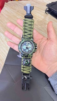 عدة جيب • بوصلة • مقياس حرارة