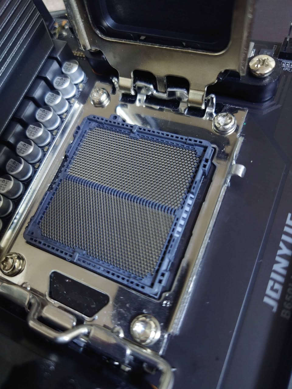 مذربورد B650i night devil جديد ب100الف
مەزەربۆرد B650i night devil نوێ بە 100هەزار كركوك, العراق


**إذا كنت صاحب هذا الإعلان وتريد حذفه لأي سبب، رجاءا أرسل رسالة إلى الدعم الفني**