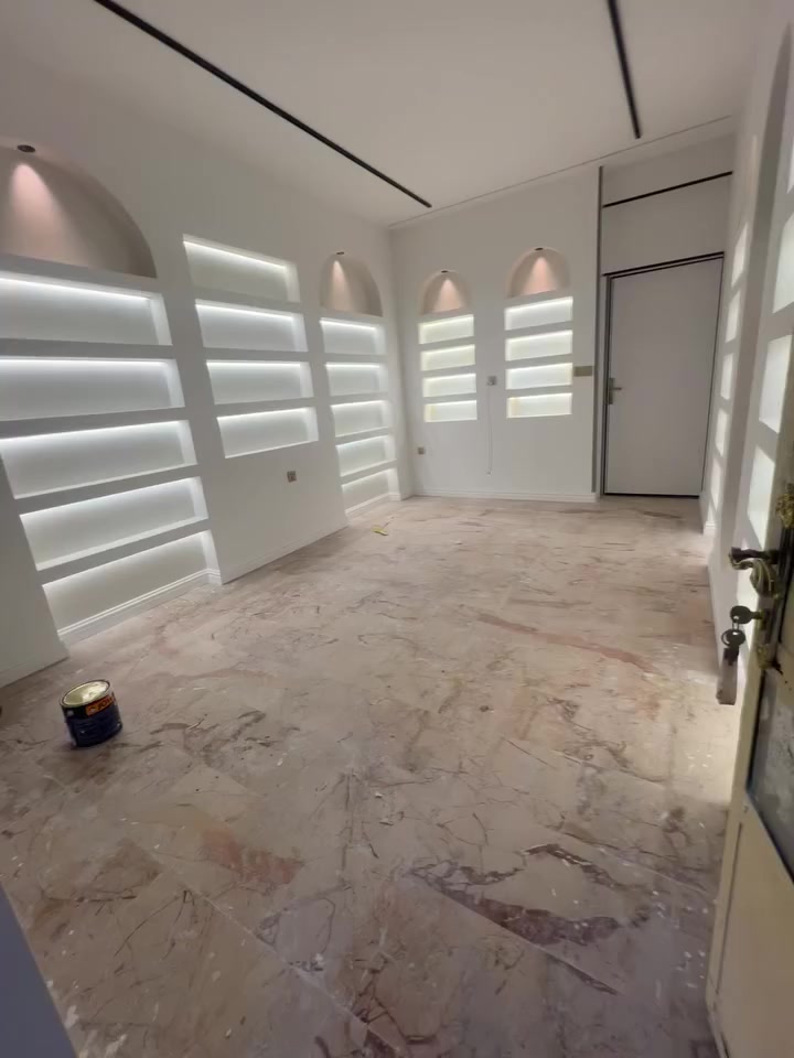 ‏رَبِّ إِنِّي لِمَا أَنزَلْتَ إِلَيَّ مِنْ خَيْرٍ فَقِيرٌ
ديكورات عمار التميمي 

‭0776 849 4673‬
