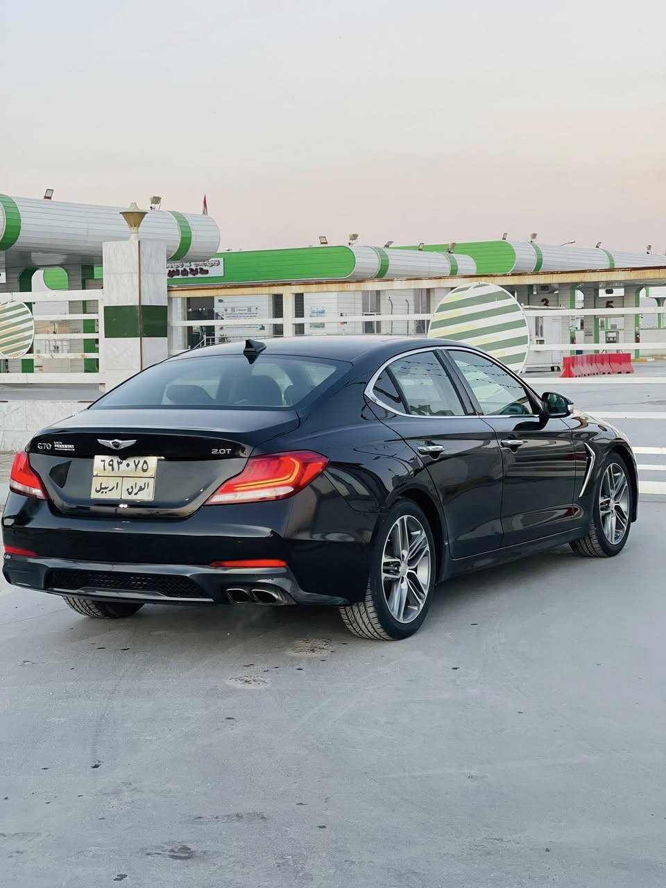 السلام عليكم
للبيع جنسزز G70

السعر 165$

رقم اربيل باسمي

حادثه الجاملغ الخلفي بجم كبس (صور الحادث ناشرهن)

المواصفات السياره برستيج يعني تجي فول  مواصفات 

1- فتحة 

2- كشنات كهرباء السائق والراكب

3- رادار أمامي جانبي خلفي ٢٦٠ درجه 

4- شفتات بالستيرن

5- بريك تلقائي + تحذيرات صوتيه

6- تدفئة مرايا جانبية

7- كشنات أمامية تدفئة تبريد 

8- بصمه و 4 ابواب بصمه  

9- دبل جام بلادي

10- حساسات خلفية + أمامية

12- مري جانبية قلاب عند الرجوع للخلف + نقاط عمياء

13- هاند بريك بصمه + اوتو هولد

14- خاصية الصعود المريح للكشن + خزن ميموري للكشن

15- نظام صوت ليكسيكون 17 سماعة

16- علامة جينيسيس ضوئية عند الاقتراب 

17- أنظمة قيادة نورمل وايكو وسبورت و سبورت بلس

18- ستيرن كهرباء

19- كير 8 نمر 

ملاحظة السياره احلى من الصور و البجم كبس  السيارة ماشية 79ميل

مكان السيارة حلة 

السياره جاهزه كير وتبريد وحداديه

رقم الهاتف ***********
