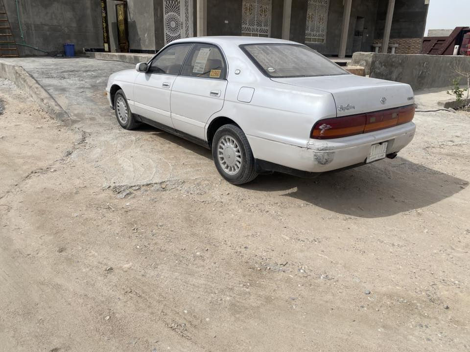 سلام عليكم بطه للبيع مكينه 2500 وكير جدد تبريد شغال حداده جديده تخم تاير كهربائيات كلهه شغاله سنويه 28 مكفوله من ضربه ونغل جثه مكاني بصره قرب صيطرة الفيحاء سعر 53 وبيهه مجال ***********
