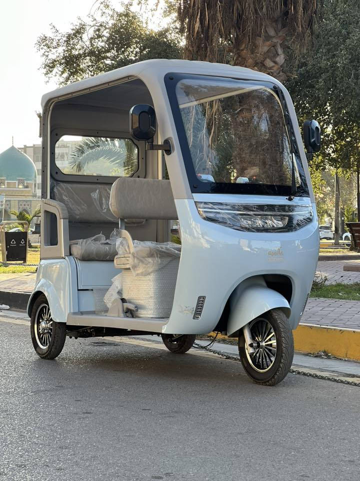 سلام عليكم شباب دراجه شحن  تكتك ثلاث عجلات للبيع  زيرو زيرو زيرو غير مستخدم مشحونه شحنه وحده فقط مماشيه من المعرض البيت فقط. دراجه عالميه وبيها مواصفات كلش قويه وتخبل وسعرها معروف عند محلات 
مواصفاتها 

الموديل 2026
البطاريات مسطره كبار 
كل شحنه تمشيك 80 كيلو 
السرع 1.2.3
السرعه 60 حقيقي 
بيها كامره خلفيه 
كشنات جلد 
رجوع الخلف 
شاشه تاب تعرض الك العطل ان وحده
وياها جادر بعدني مشاده
لونها كلش مميز 
 وصير بدي ال خلف هم 
وتحمل 3اشخاص 
بريكات 3 
هند بريك 
تشغيل عن بعد 
جهاز انذار السرقه 
مري جانبيه 
ماسحه الجامهً اماميه 

 
وبعد بيها مواصفات تخبل وهواي 

اي استفسار اتصاال 

***********

مكاني بغداد
