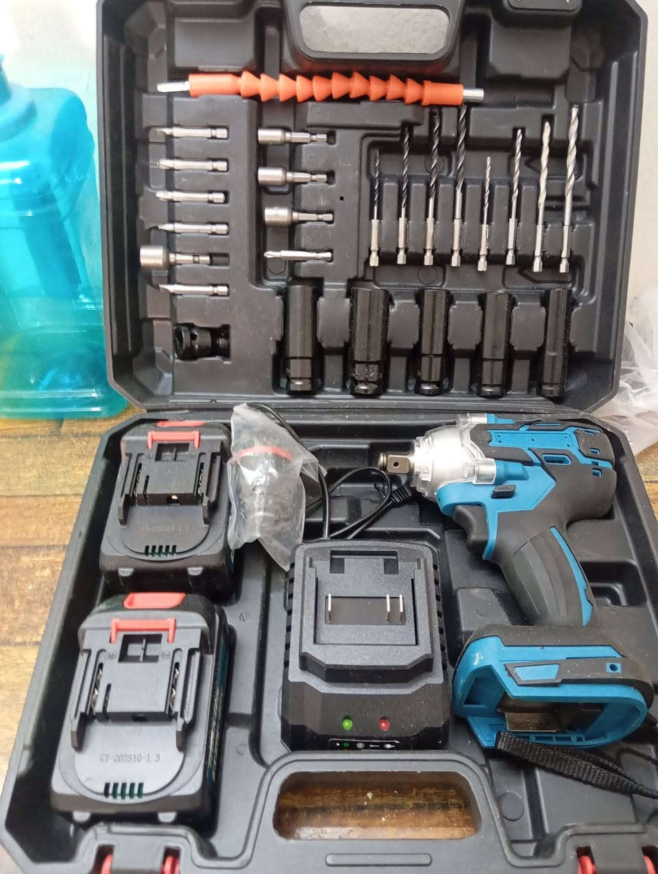 خوذة دراجه مع نضاره بلوتوث ع الفحص سعر 25/ راوتر مع نانو مع يوبي أس مع جهاز ضوئي 50 بي مجال /باور هواء 15 / دريل لقمه يفتح ويل سياره سعره 40 بي مجال .. توجد غرفة اخشاب تركيه نضافه 80 % . سعر 350.


**إذا كنت صاحب هذا الإعلان وتريد حذفه لأي سبب، رجاءا أرسل رسالة إلى الدعم الفني**