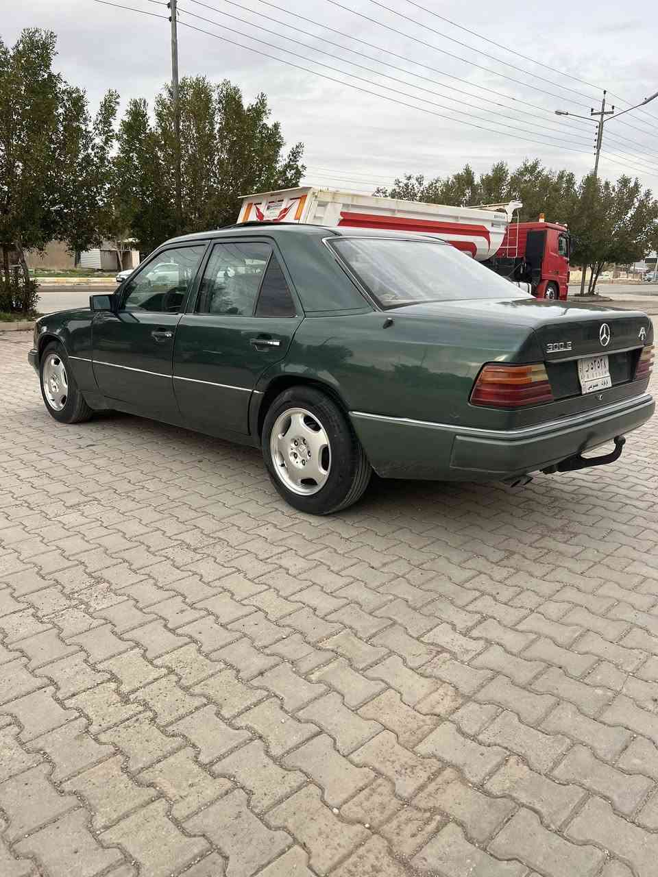 موديل 1990 🇩🇪
مشروع وطني سنويه ل 2029

گيرومحرك بطه 2.5 ديلكو شرط ✈️

مصبوخه عام جماليه بدون ضربه شرط الفحص 

تبريد وتدفئة شغال وفانه قوي 

دوشمه بلاديه مخمل شادله لايلون ع مود ليتوصخ

حداديه امامي وخلفي جديد

سلايد شغال 

 تخم تاير جديد مصارله شهر 

سياره جاهزه بدون نقص شرط الفحص 

مكان خانقين ديالى 

السعر ٧٣ وبي مجال 

***********
