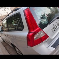 فولفوv70  موديل2011 سعر 75 رقم 07700032396