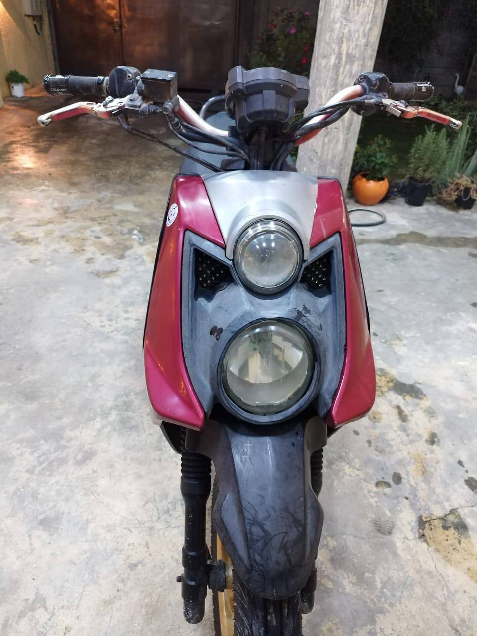 سلام عليكم دراجه للبيع كامله مكمله دراجع عله وضع الرمبه اوراق كامله قبل شهرين نزلته مابيه اي نقص بيهة صالنصه رياضي السعر 1.300 وبيه مجال مكاني بغداد الحسينيه مال الراشديه ***********
