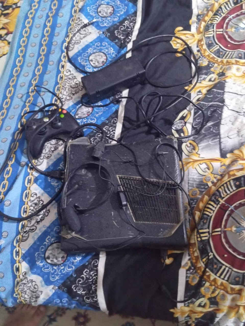 بلي اكس بوكس 360 نضيف وما مفتوح سعره120وبي مجال


**إذا كنت صاحب هذا الإعلان وتريد حذفه لأي سبب، رجاءا أرسل رسالة إلى الدعم الفني**