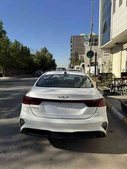 السلام عليكم 
فورتي موديل 23 محرك 2000 ماشيه 55 الف صبغ اربع قطع بدون ايرباك فحص مواقت تترقم بغداد السعر 125 
***********
