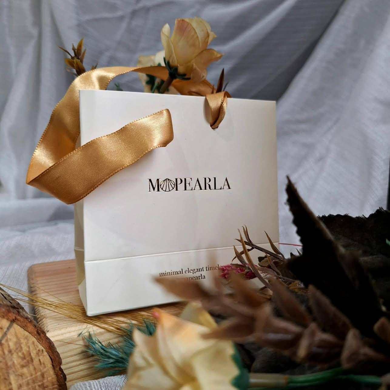 💫 أكياس كرتون مخصصة مصنوعة بشعارك بأي حجم.
💌 للتفاصيل يمكنك التواصل معنا عبر الخاص وخط الطلب.
#مطبعة الازهري للدعاية والأعلان تقدم خدماتها 
1-حروف بارزة مع خصم 30%
2-واجهات ستيكر مجهزة بطابعات يابانيه
3-تصميم وطباعة البروشورات الحديثة
4-طباعة الكارتات ودفاتر الإيصالات بأسلوب احترافي
5-لوحات داخلية وخارجية متألقة
 6-ستاندات رائعة للمعارض
7-بوكسات خشبية، بلاستيكية وكرتونية بتصاميم مبتكرة حسب الطلب
8-هدايا دعائية
9-ادارة سوشيل ميديا وتصاميم احترافية وخطط تسويقة 
و العديد أيضا من خدمات الطباعة بأعلى جودة وأفضل الأسعار
موقعنا اربيل شووش مدخل بانزينخانة شورش
----------------------
للتواصل عبر الارقام التالية 
***********
***********واتساب
--------------------
تابعونا ايضا عبر الصفحات لمعرفة العروض 
alazhari2024proانستكرام
azhar2024proسناب
tiktok.com/@azhariadvertising
