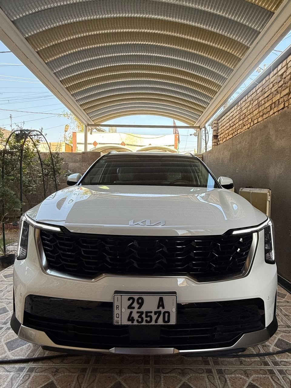 السلام عليكم
سورنتو 2025 . 4 سلندر 
السياره بعدها زيرو ماشيه 9000 
تبديله دهن مره وحده 
مكفوله من جكه الابره من كير من محرك من كشر 
كشنات وارضيه مدوشمه
رقم واسط باسمي ثان يوم تحويل 
للاستفسار ع السعر 
***********
