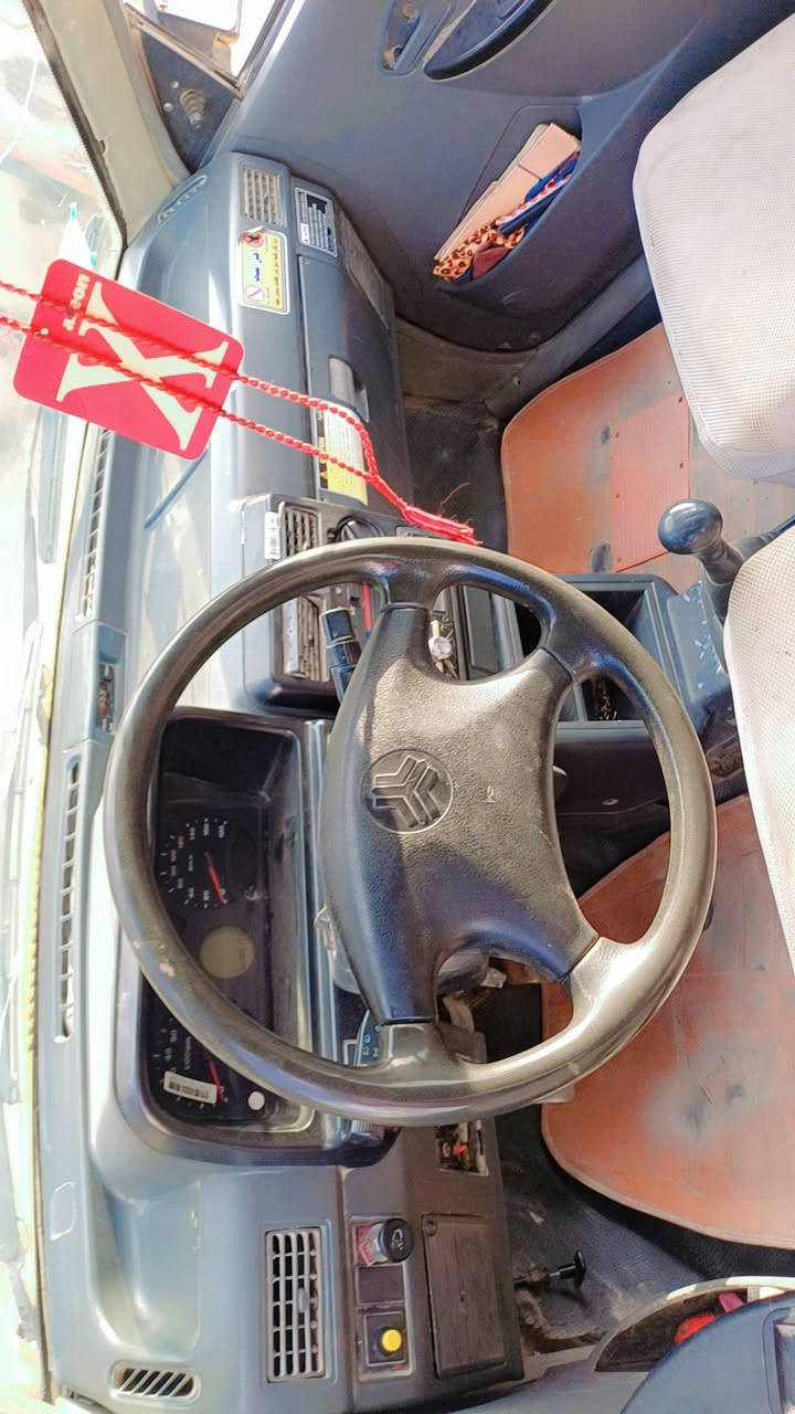 سلام عليكم سايبه موديل 10 سياره محرك بي بداية تبخير قليل كير رابع يفلت رقم انكليزي مصفره وبسمي تحويل ثاني يوم العنوان بصره زبير هاتف ***********
