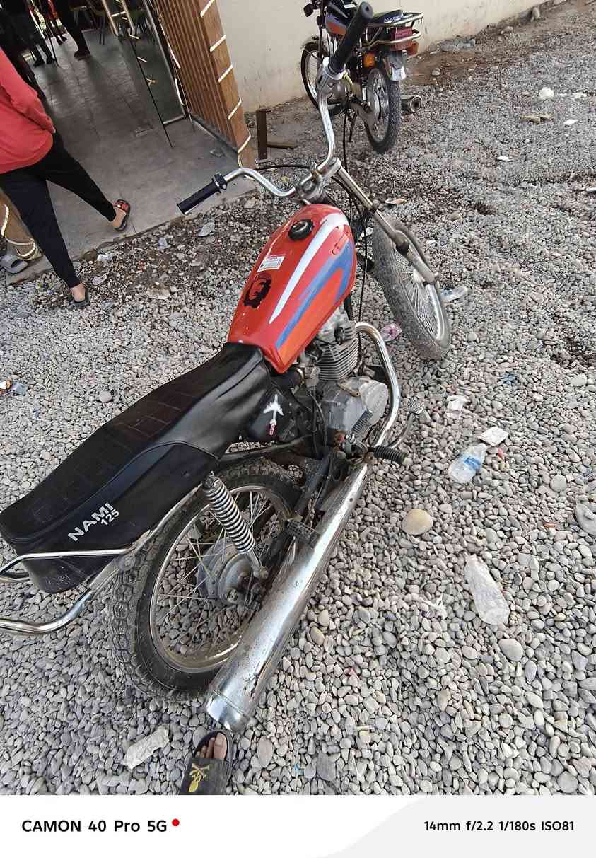 الاتصال  ***********
سلام عليكم  دراجه اربعه كير ارشه 14
السعر 350 وبيهة مجال
