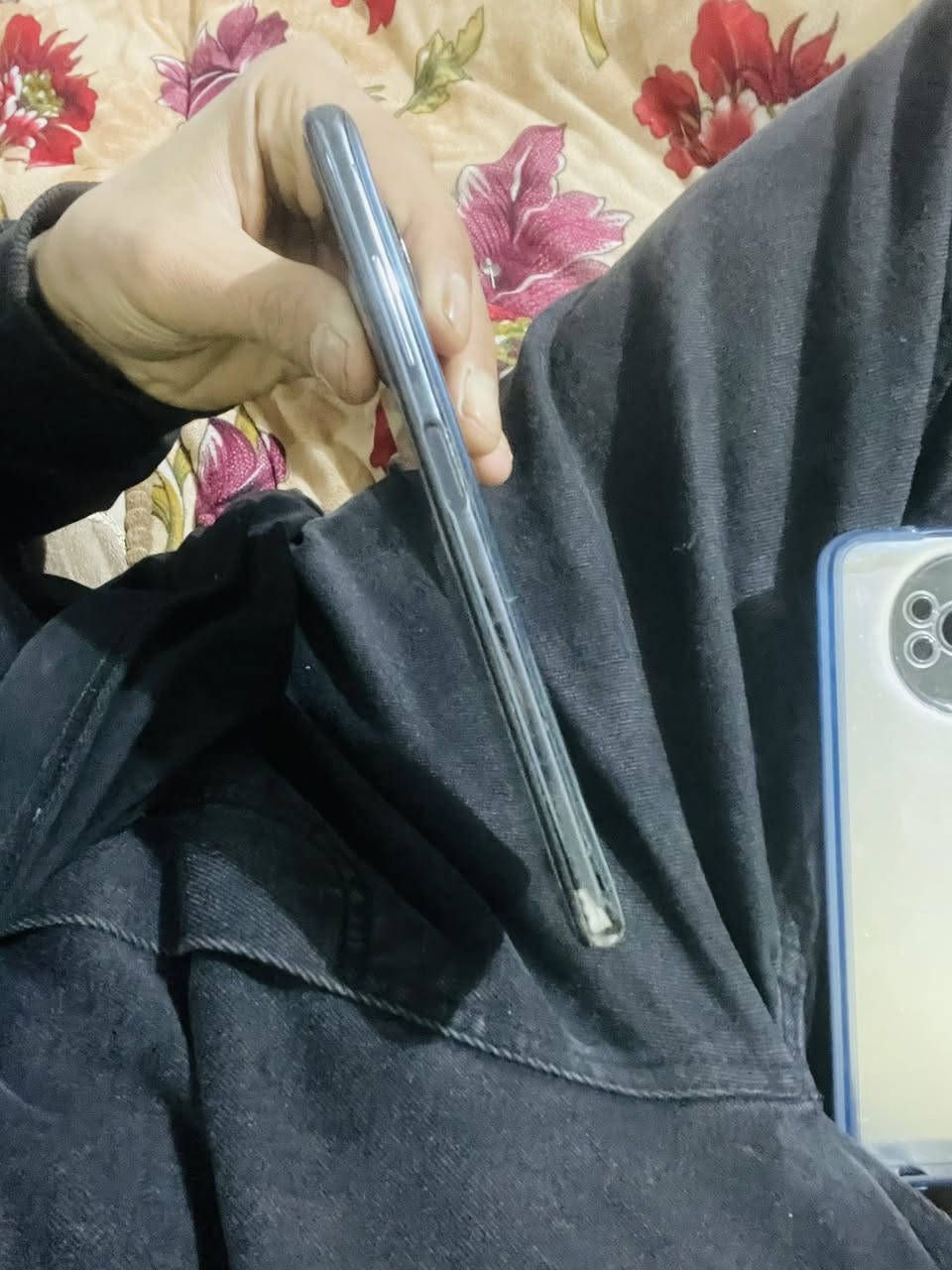 السلام عليكم جاهز بوكو P O C 0X3NFC مراوس بايفون شعدك نزل ذكره64


**إذا كنت صاحب هذا الإعلان وتريد حذفه لأي سبب، رجاءا أرسل رسالة إلى الدعم الفني**