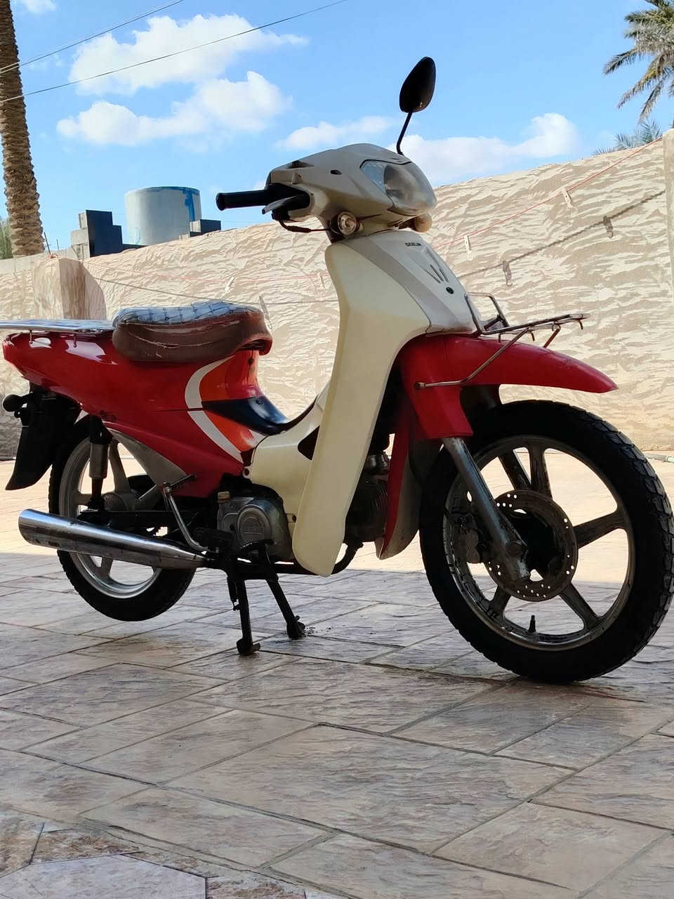 السلام عليكم من رخص الادمن دراجه سفريز دبل شاير شغالات لايت ضفيره فول ماطور  وجديد ماطور فول وهذا رقم الهاتف والسعر خاص ***********???? ***********
