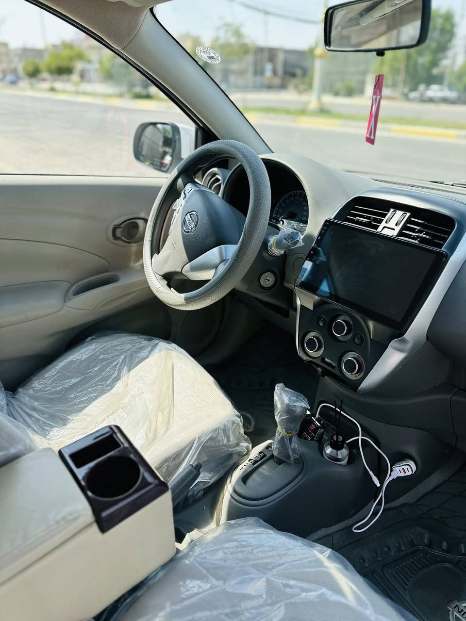 نيسان سني 2025 كفاله عامه من كلشي شركه السور ام الضمان البليته الزركه
السعر 125 
للاستفسار ***********
شاشه كار بلي كامره حساسات خلفيه تحكم ستيرن ماشيه 6الاف فقط وضع شركه مكان السياره كربلاء
