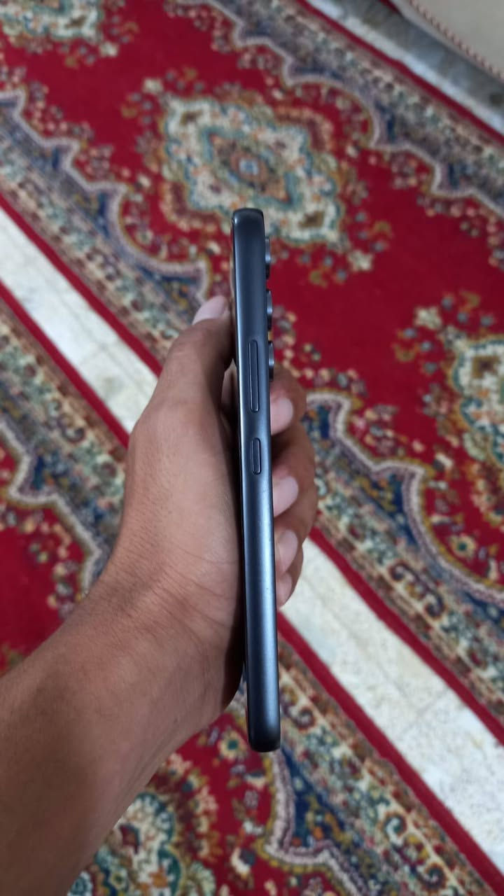 السلام عليكم ....البيع جهاز 

جهاز سامسونك A54/5G

جهاز نضيف اخو الجديد مستعمل مده
النسخة /شرق اوسط
الشريحة/دبل شريحة 2
الذاكره / 12GB/ 256
البطارية / 5000
الكامره / 50MP
السعر / 325 
العنوان / النجف


**إذا كنت صاحب هذا الإعلان وتريد حذفه لأي سبب، رجاءا أرسل رسالة إلى الدعم الفني**