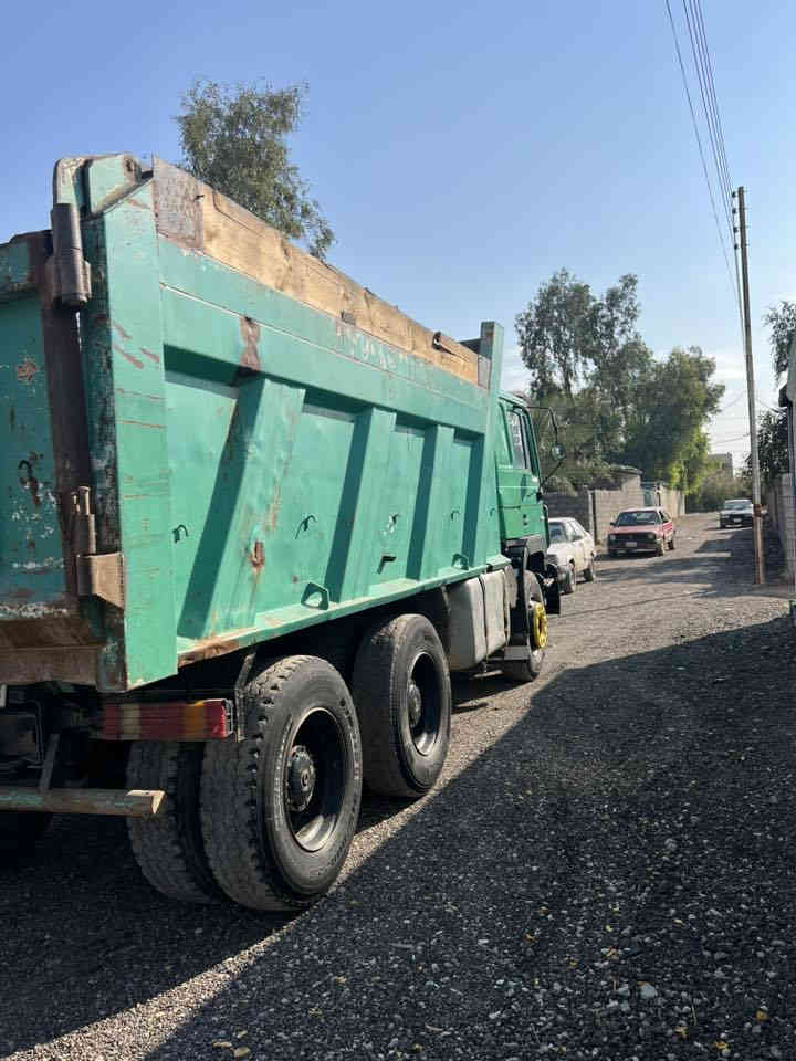 سلام عليكم للبيع مان صقر موديل ٩١ مكينه تجاره كير حصيره سنويه جديده  سياره بسمي الاستفسار ***********(***********
