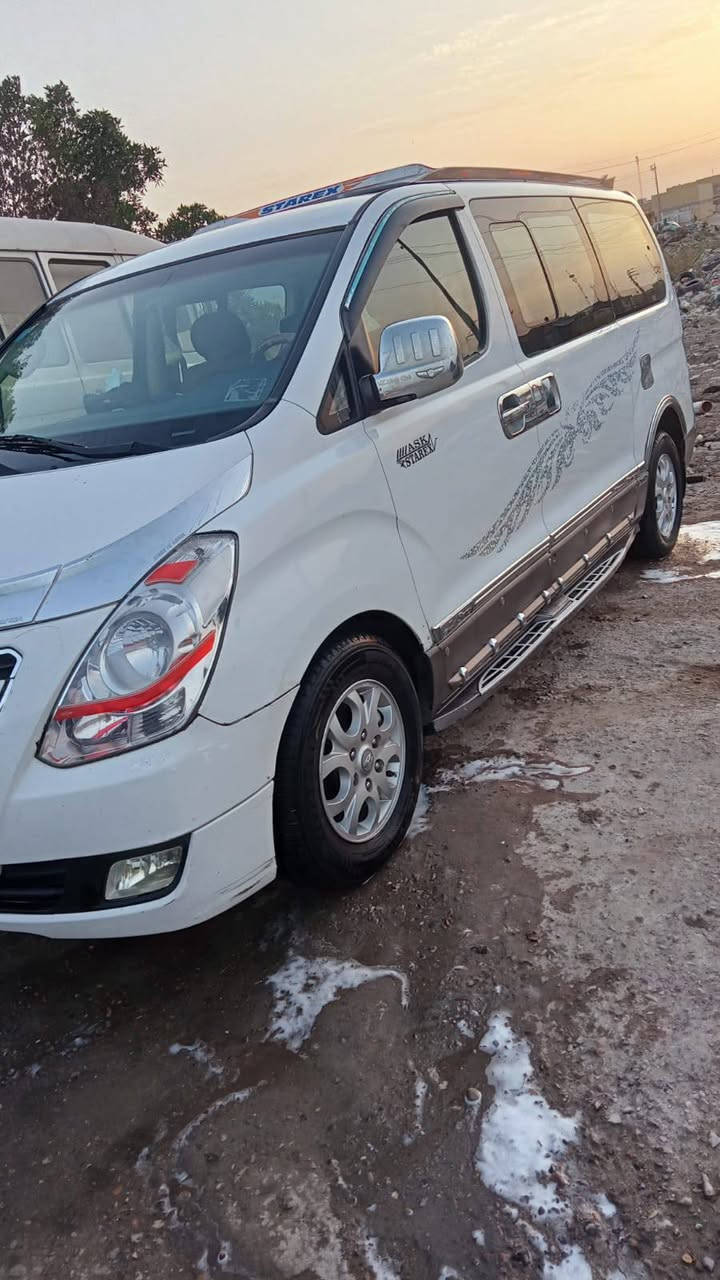 سلام عليكم ستاركس للبيع موديل 14محوره مكفوله ماعده جاملغ الامامي جهة العبري سياره جديده من بدي كير أوتو مكينه حداديه تبريد تخم تاير داخل جديد جاهزه ترايك وين مايعجبك خط وبحث شطره نجف سنويه جديده مداور ثاني يوم  مكان ناصريه السعر 168 وكلشي واضح بلمقطع مكلف بلنشر رقم راعيه *********** وستفسر منه ما اجاوب عل خاص
