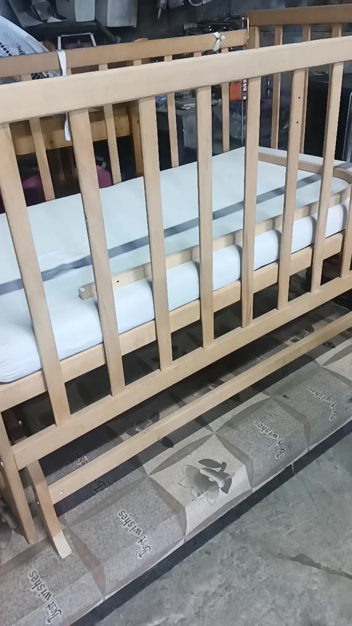 تخت طفل هزاز خشب زان جديد مع دوشك طبي اوڤن حجم الوسط نظيف وشغال
عنواني موصل جانب الأيمن منطقة العكيدات قرب مدرسة الرافدين مجاور سالم الخيرو الوكيل


**إذا كنت صاحب هذا الإعلان وتريد حذفه لأي سبب، رجاءا أرسل رسالة إلى الدعم الفني**