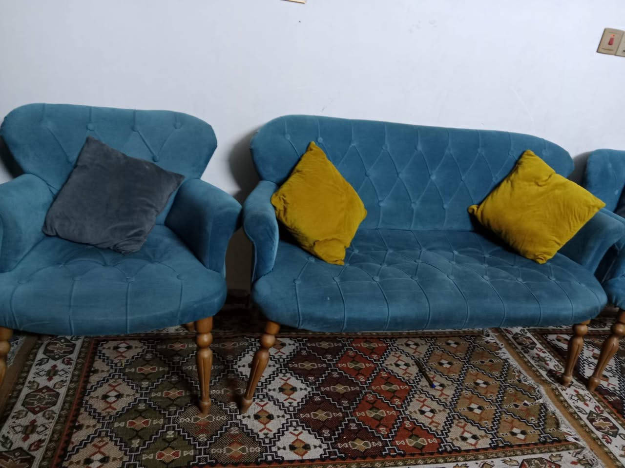 السلام عليكم اغراض للبيع نظافه فول ***********بغداد مدينة الصدر
