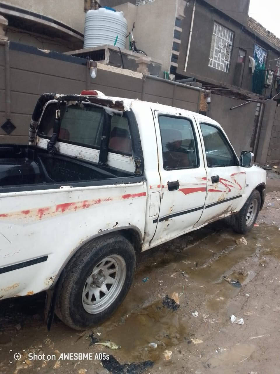 السلام عليكم بيكم البيع  موديل 2006 أو بسمي السيارة رادلهه تلحيضات السعر 30 أو بيه مجال المكان بغداد المدائن فلكه سلمان باك حي التئميم اتصل على ***********
